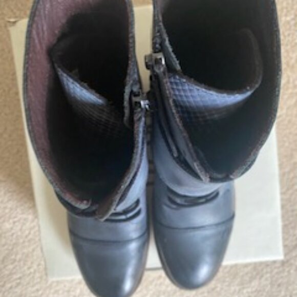 Roan Deception Buckle Boots - Picture 7 of 8